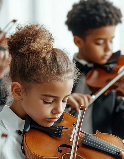 Two children playing the violin